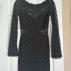 Free People Elegant Black Lace Dress with flouncy sleeves